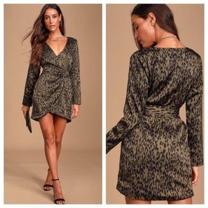 Lulu’s NWOT Dare You Olive Green V Neck Leopard Print Mini Wrap Belt Dress XS